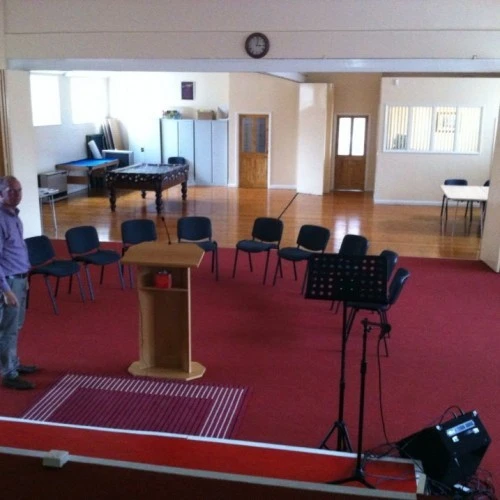 Youth link activity centre photo 4