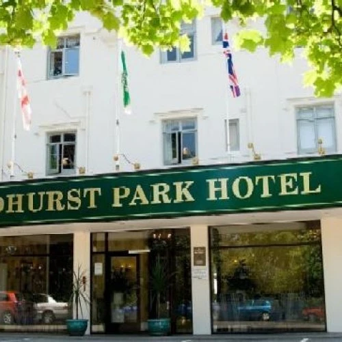 Lyndhurst Park photo 2