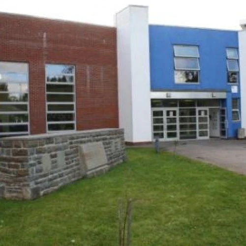 Lewis School Pengam photo 2