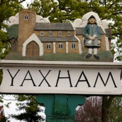 Yaxham photo 2