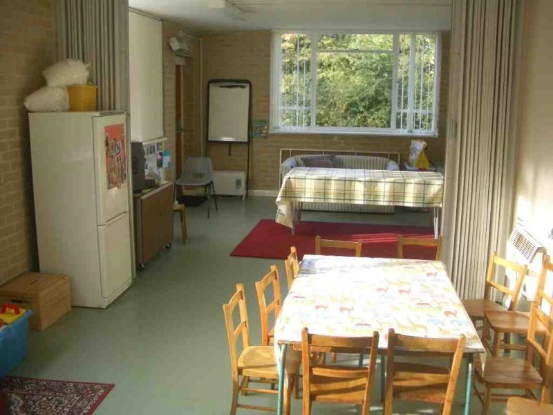 Howlands Baptist Church Hall photo 5