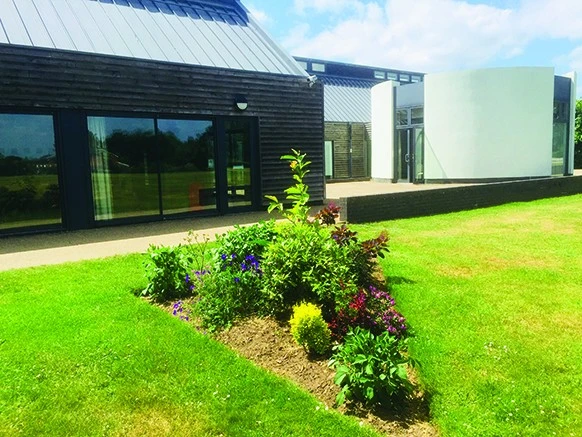 Oakwood Centre photo 2
