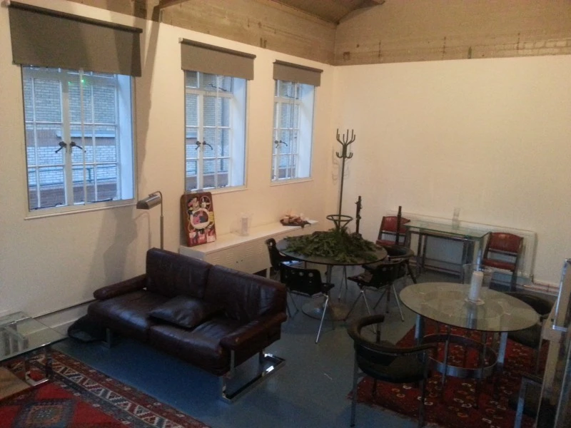 Ground Floor Lounge photo 2