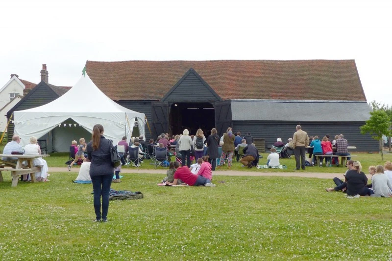 Thames Chase Barn photo 2