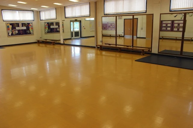 Upton-by-Chester High School photo 5