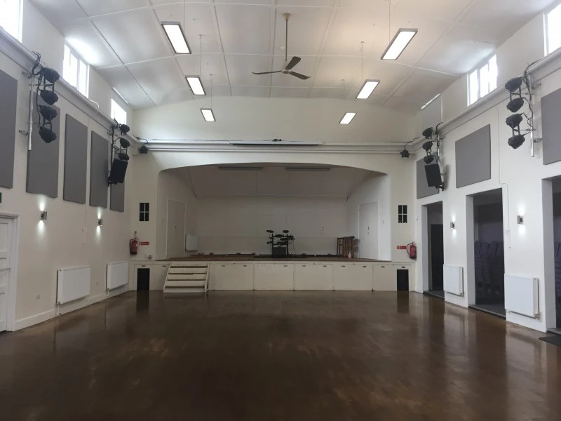 Highfield Hall (River Church Sutton) photo 2