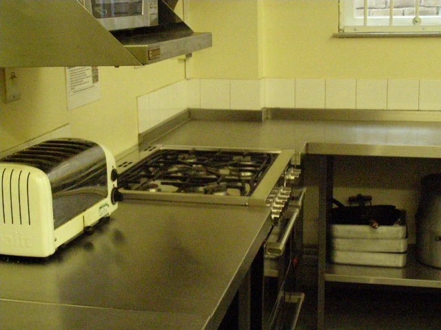 Kitchen photo 2