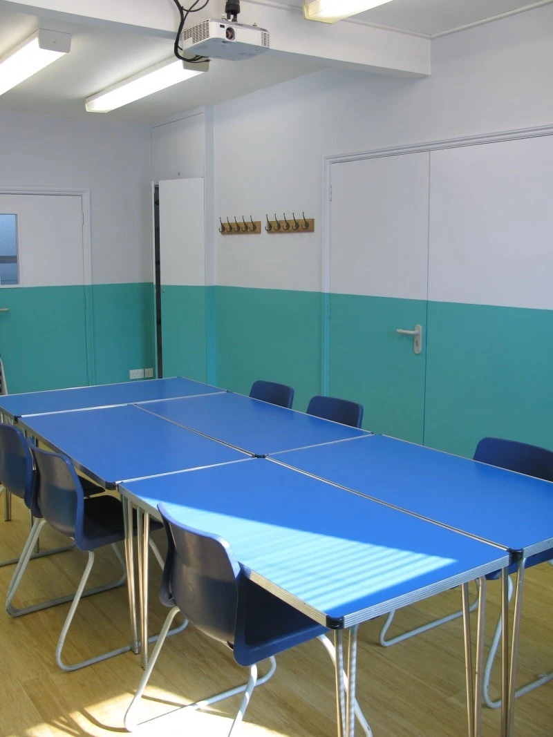 Medium Meeting Room (Jade) photo 2