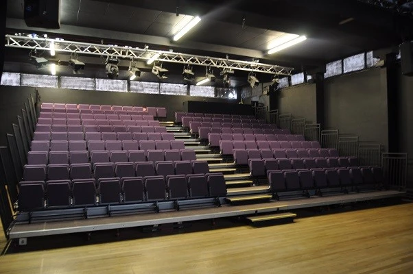 Saint Thomas a Becket Theatre  photo 4