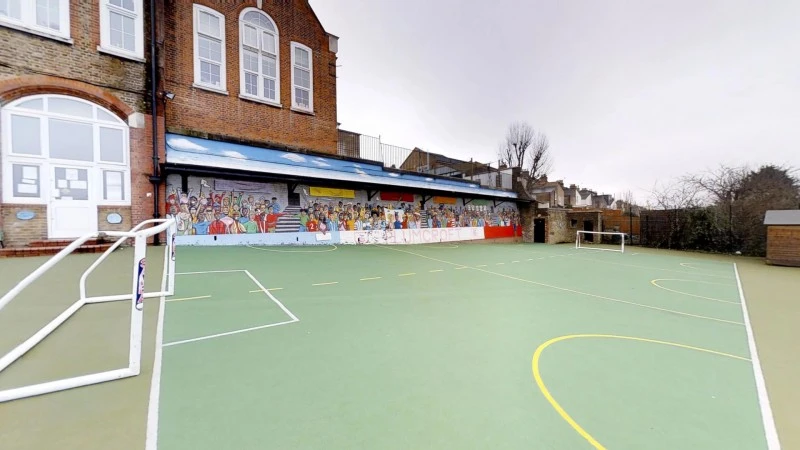 Plumcroft Primary School Hall (Plus other spaces)  photo 2