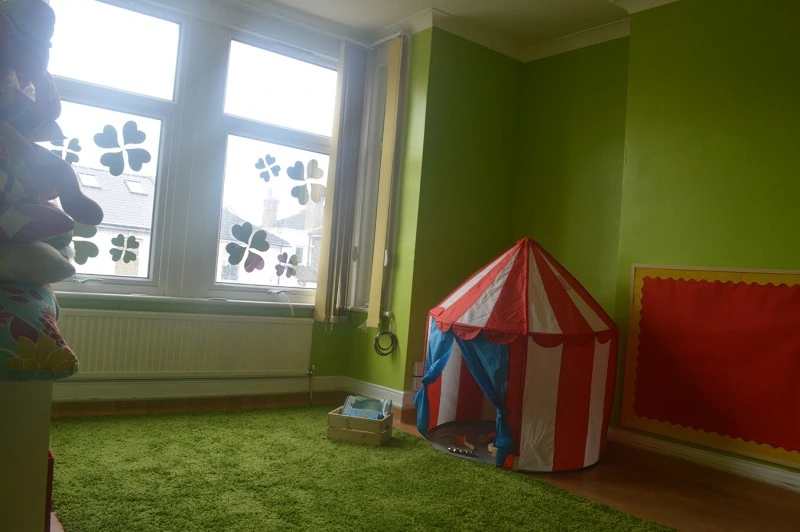 CURRENTLY UNAVAILABLE!!! Venue / Hall / House / Room for hire.  Large 6 room and spacious garden. Ideal for kid's parties photo 4