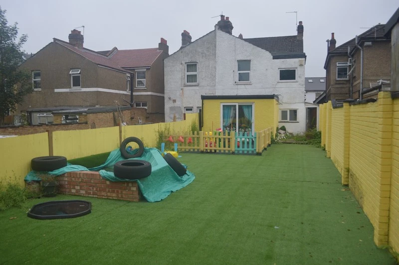 CURRENTLY UNAVAILABLE!!! Venue / Hall / House / Room for hire.  Large 6 room and spacious garden. Ideal for kid's parties photo 5