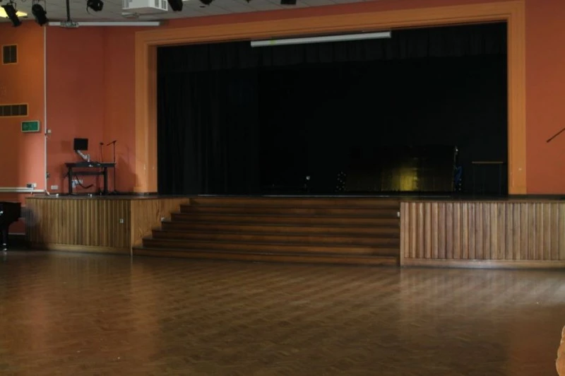 Tudor Grange Academy Solihull photo 3