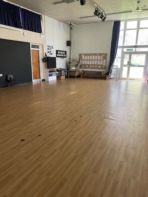 Boxmoor Primary School Hall photo 3