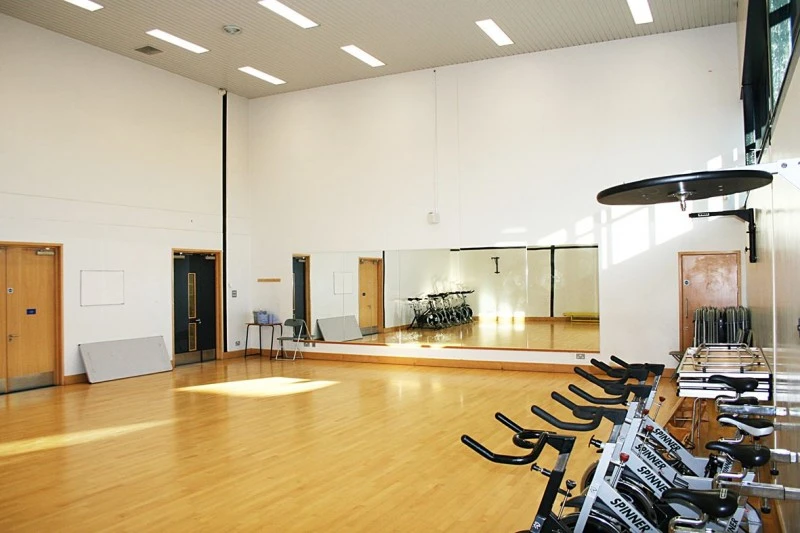 Barking & Dagenham College Sports Hall photo 2