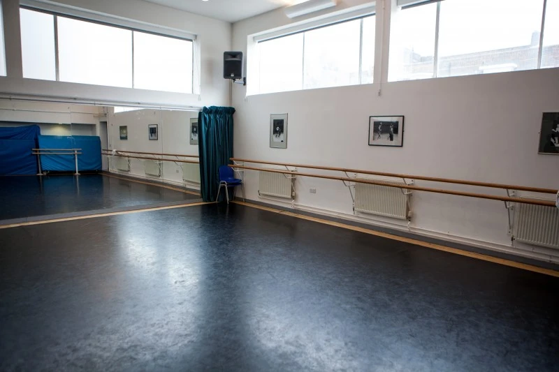 Dance Studio 2 photo 3