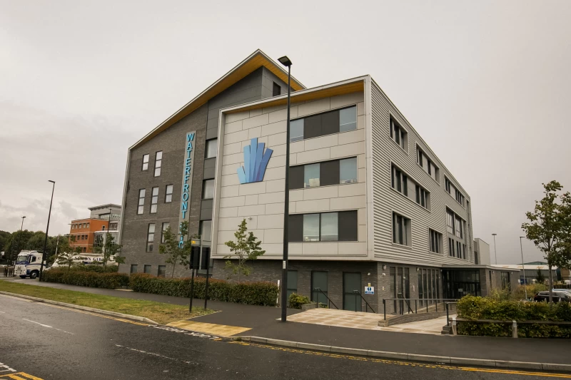 Waterfront UTC photo 2