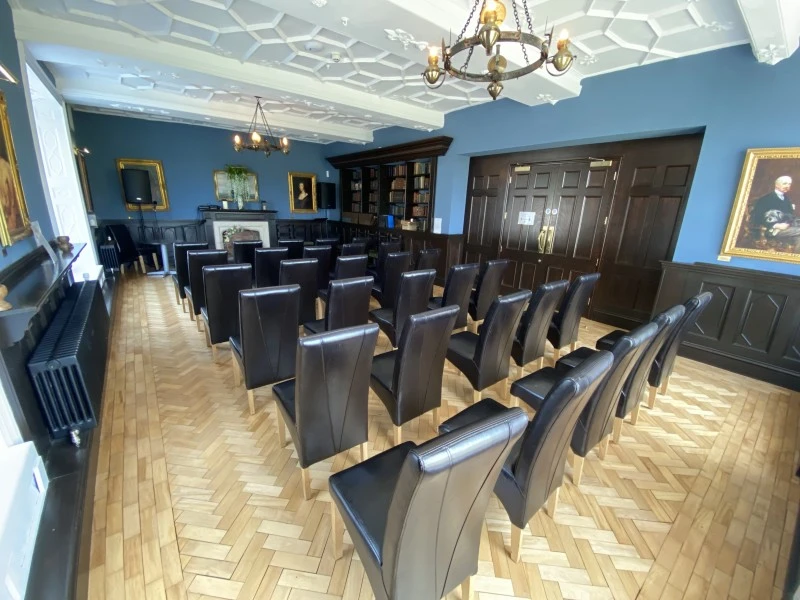 Llanrumney Hall - Kemeys Room photo 3