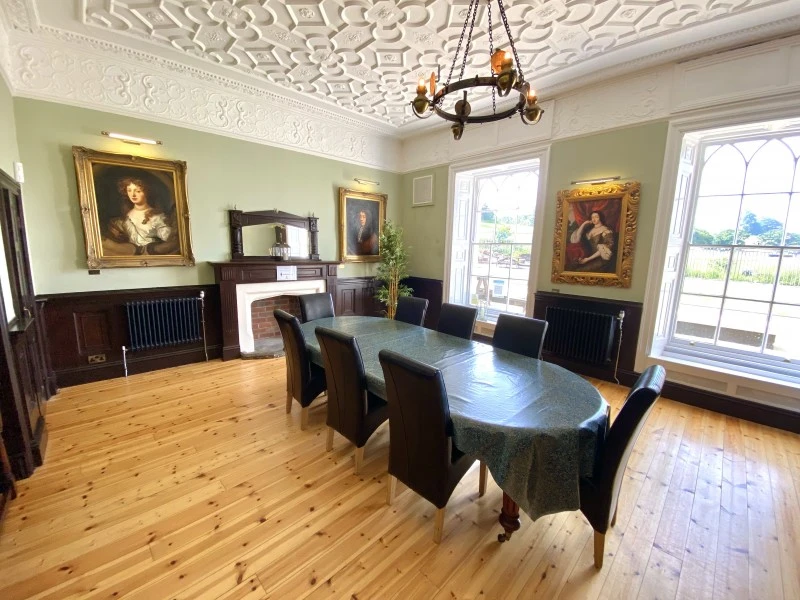 Llanrumney Hall - Morgan Room photo 2