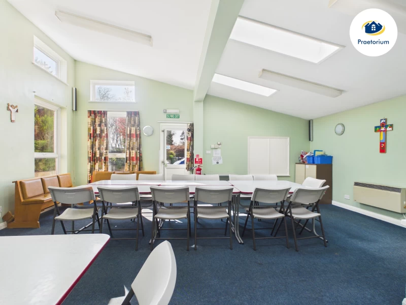 St. Peter's Church Hall, Leatherhead photo 4