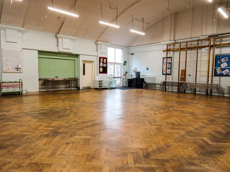 The Academy of Woodlands photo 4