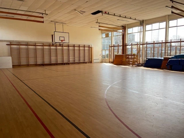 Patchway School hall, Gymnasium and Dance Studio photo 3
