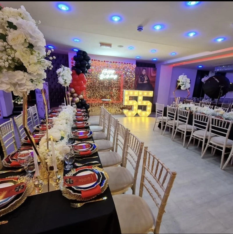The Glass Room  photo 3