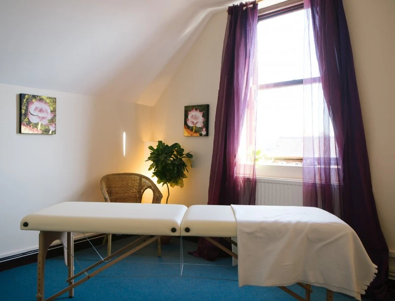 Rooms to hire in East Oxford for therapy - yoga - meditation - seminars - workshops  photo 4