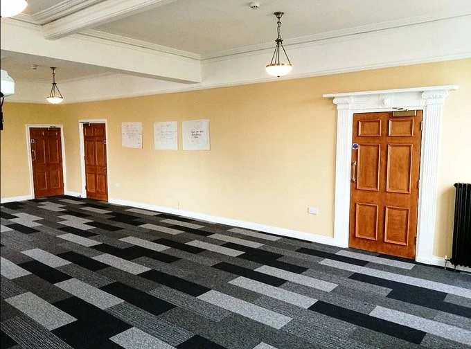 Llanrumney Hall - Admiral's Quarters photo 5