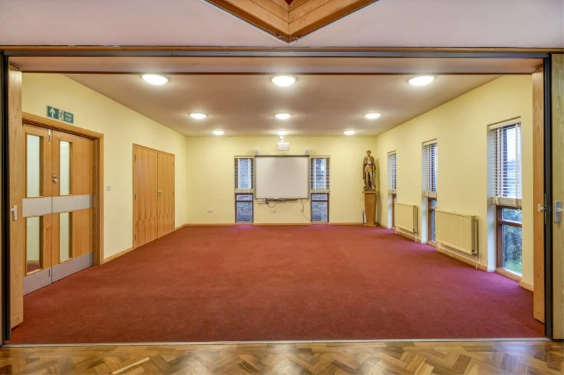 St George's Centre photo 4