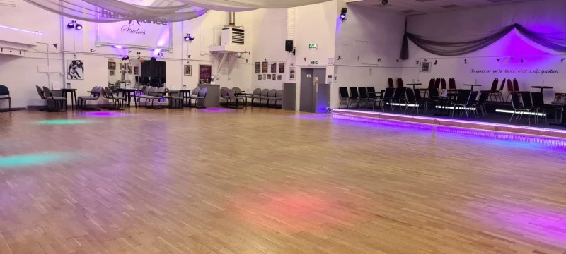 The palace ballroom photo 3