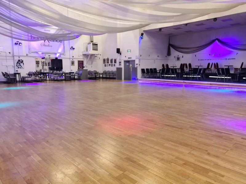 The palace ballroom photo 4