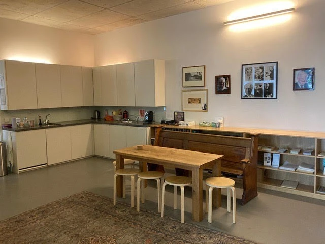 Large Room with Piano and Natural Light + 2 Smaller Rooms photo 2
