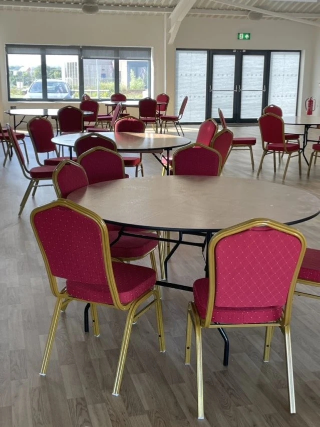 Roman Park Hall, Aylesbury photo 4