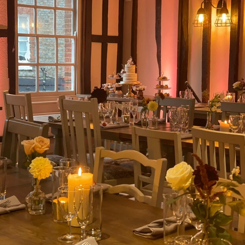 The Kings Head and Bell, King Charles Room photo 2