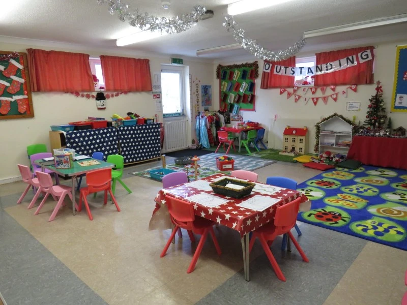 Mead Vale Community Hall photo 2