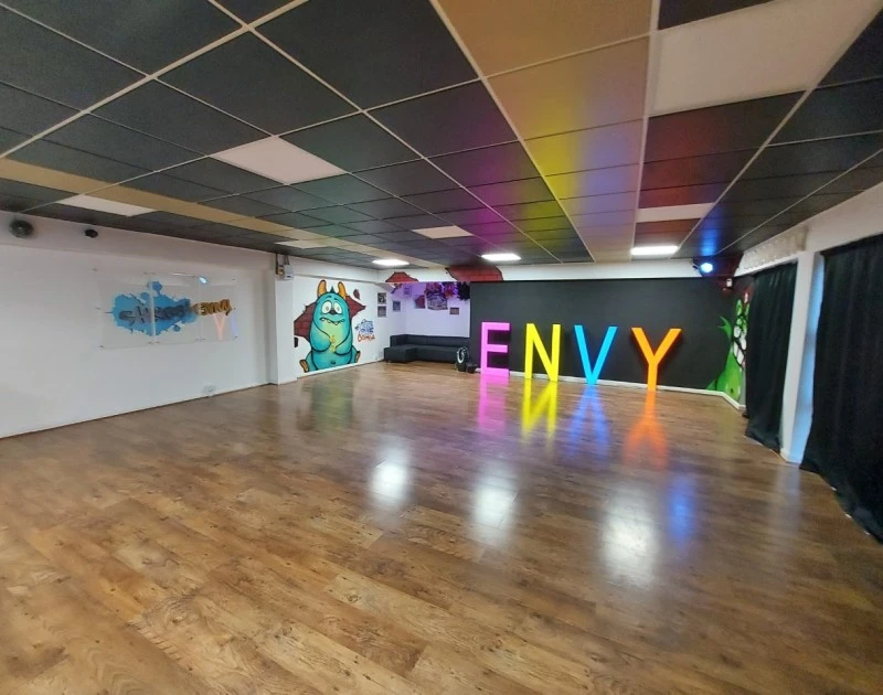 Streetenvy Dance Studios with a large free carpark photo 2