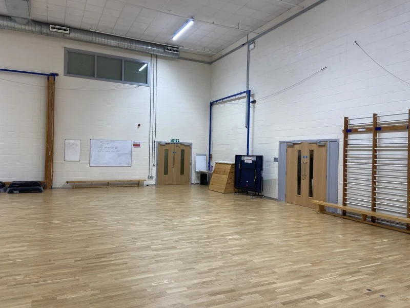 Tuxford Academy - Gymnasium photo 2