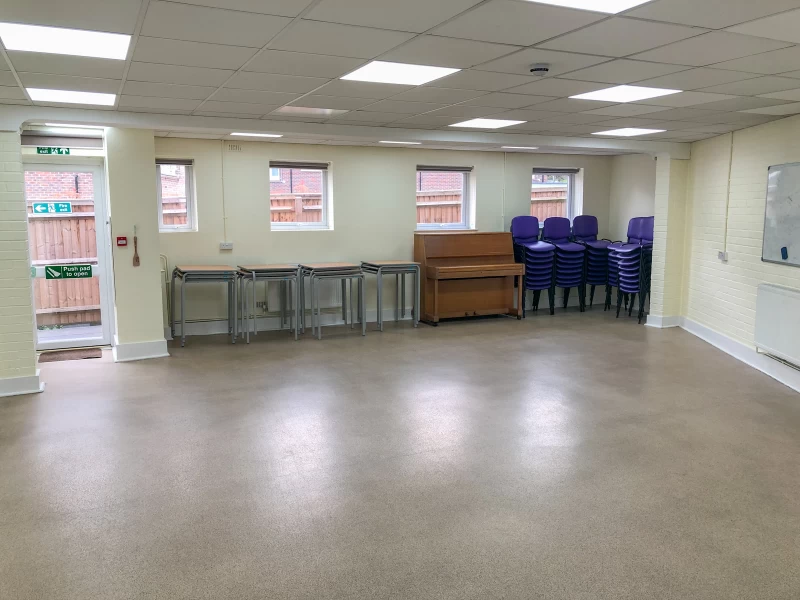Harpenden Trust Centre, No. 90 Southdown Road photo 2