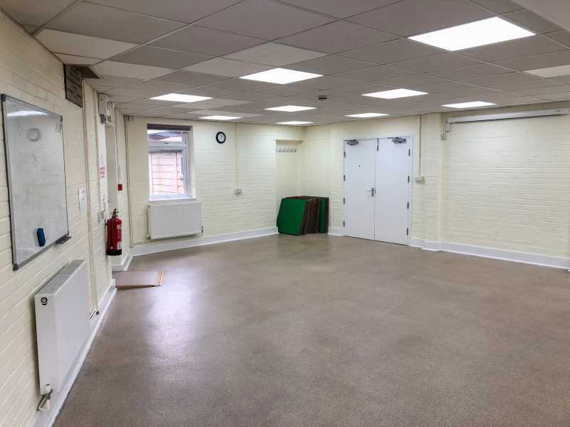 Harpenden Trust Centre, No. 90 Southdown Road photo 3