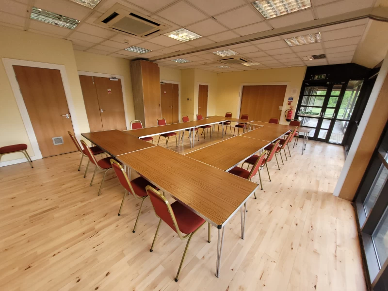 Bushey Centre photo 2