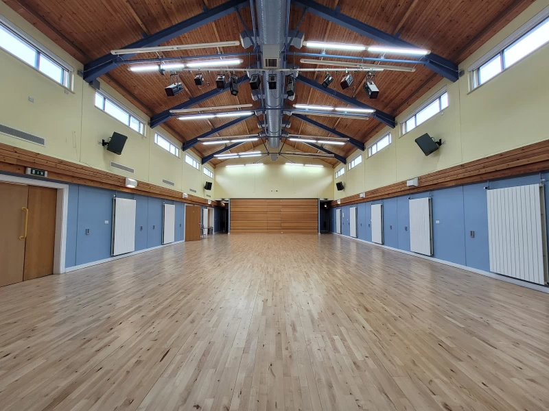 Bushey Centre photo 4