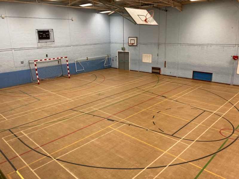 Hylands School Sports Hall photo 2