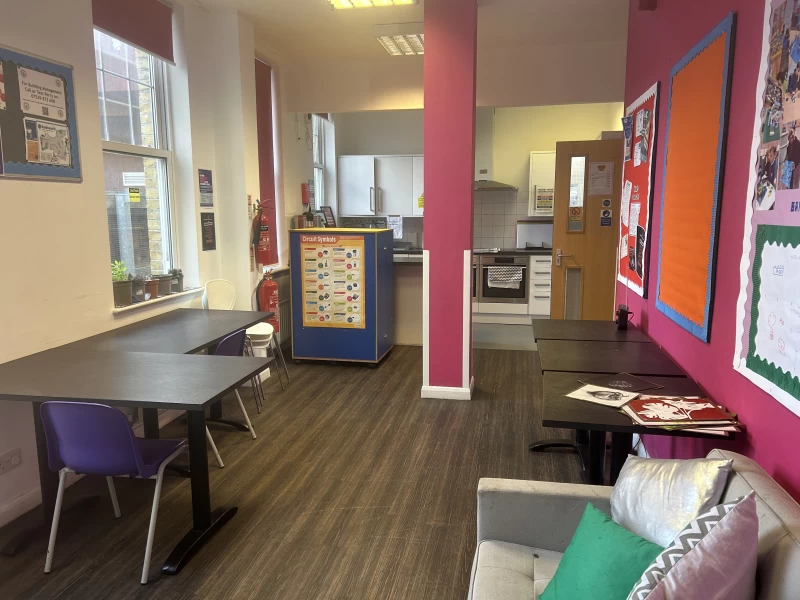 Sen Talk - Main room space / cafe area/ co working space / hot desks - John Morris House photo 2
