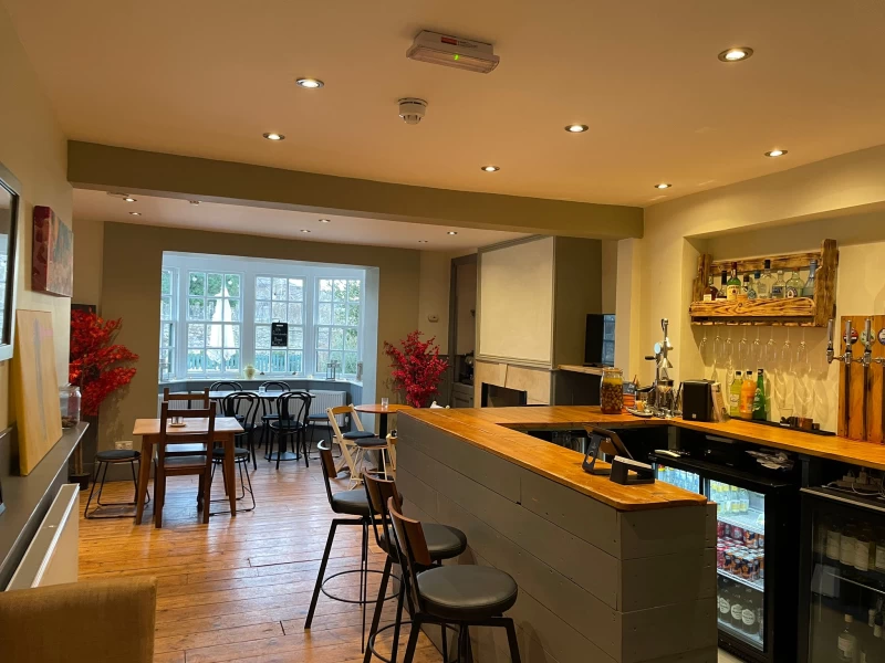 Richmond Arms photo 3