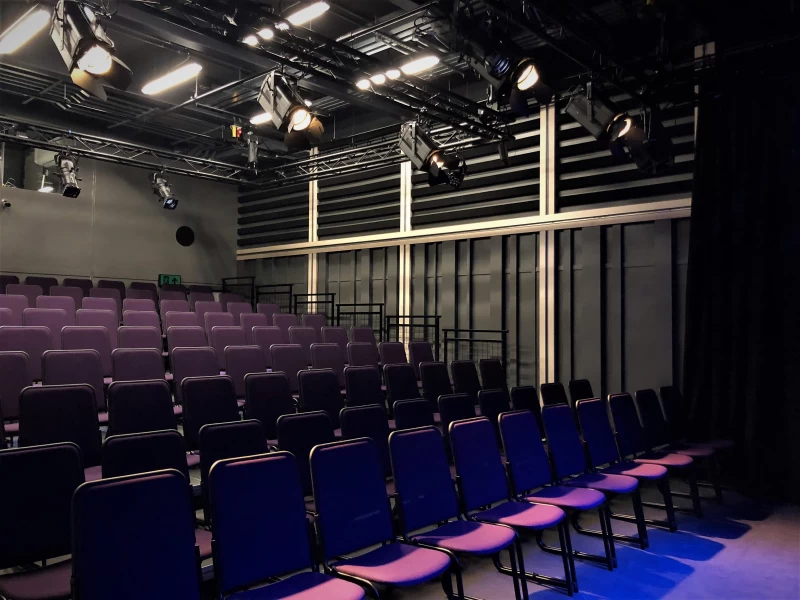 Octagon Theatre photo 5
