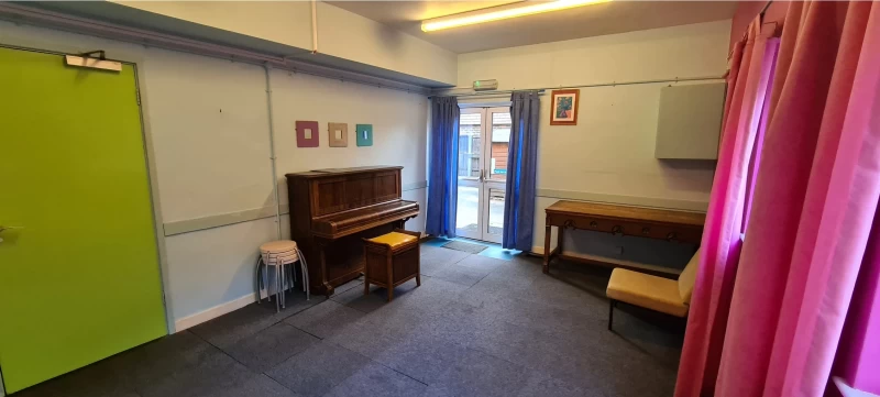 Reigate Park Church - Room 8 photo 4