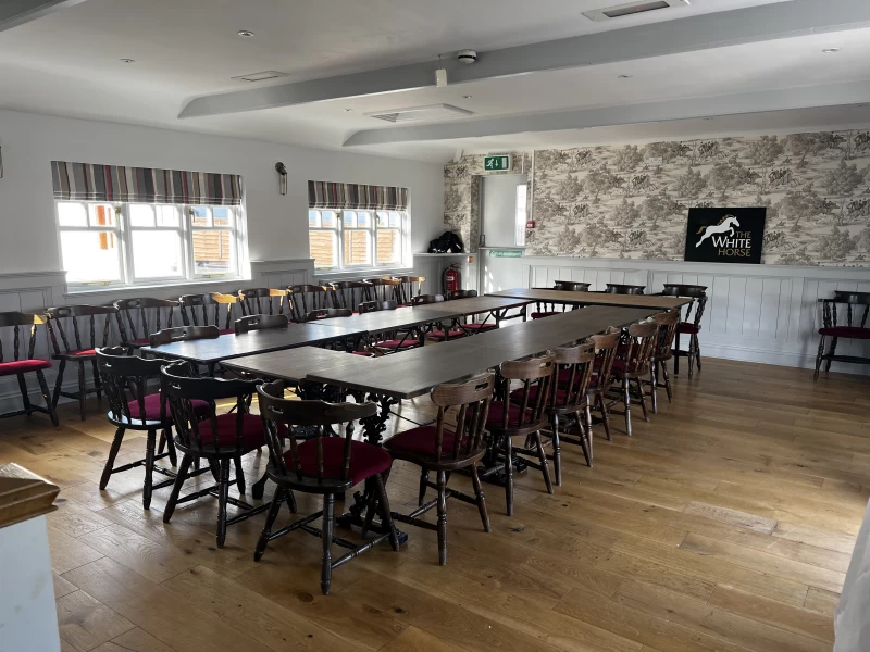 The White Horse Inn - Castle Rooms photo 4
