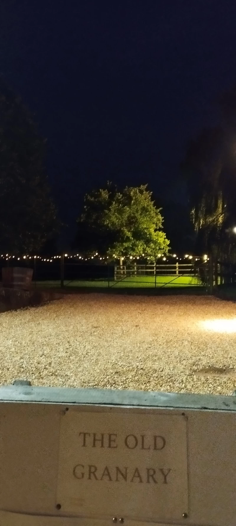 Edworth Manor - The Old Granary photo 4