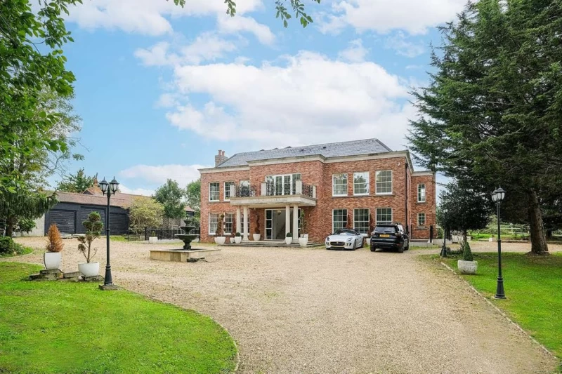 The Essex Mansion & Spa, Chigwell photo 2